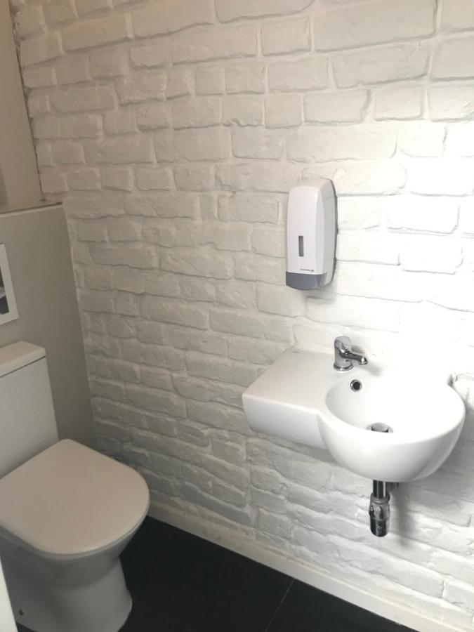 ורשה Wilcza Apartments מראה חיצוני תמונה